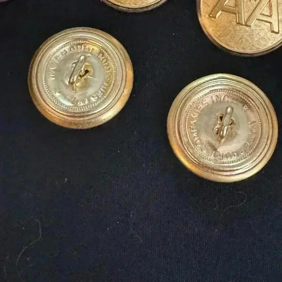 VTG 12 American Airlines Buttons - Picture 2 of 3